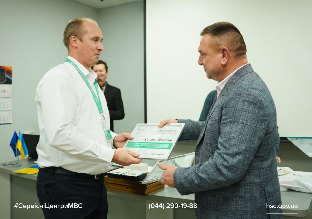 1e2e3ad7-92ef-4cb2-9403-a503595cbcfa