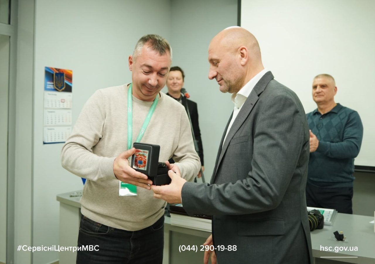 626aee36-6741-469c-9f7e-ba566367418e