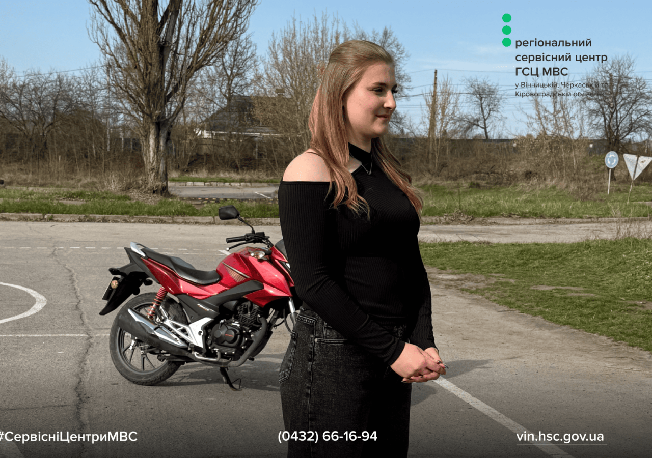 Сайт білий - Правий верхній кут - чорний логотип (28) (1)